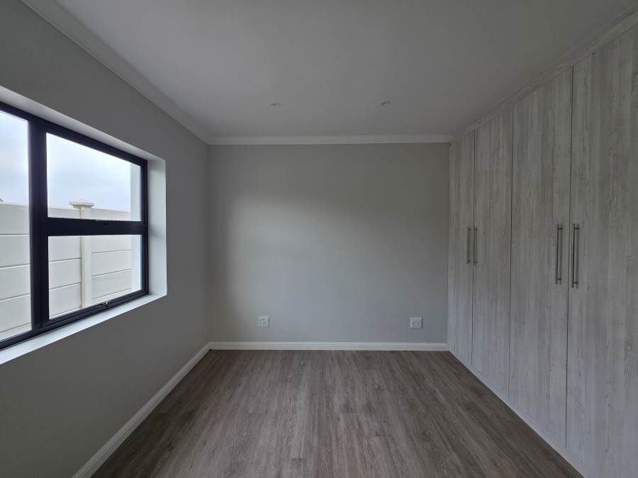 3 Bedroom Property for Sale in Paradise Beach Eastern Cape